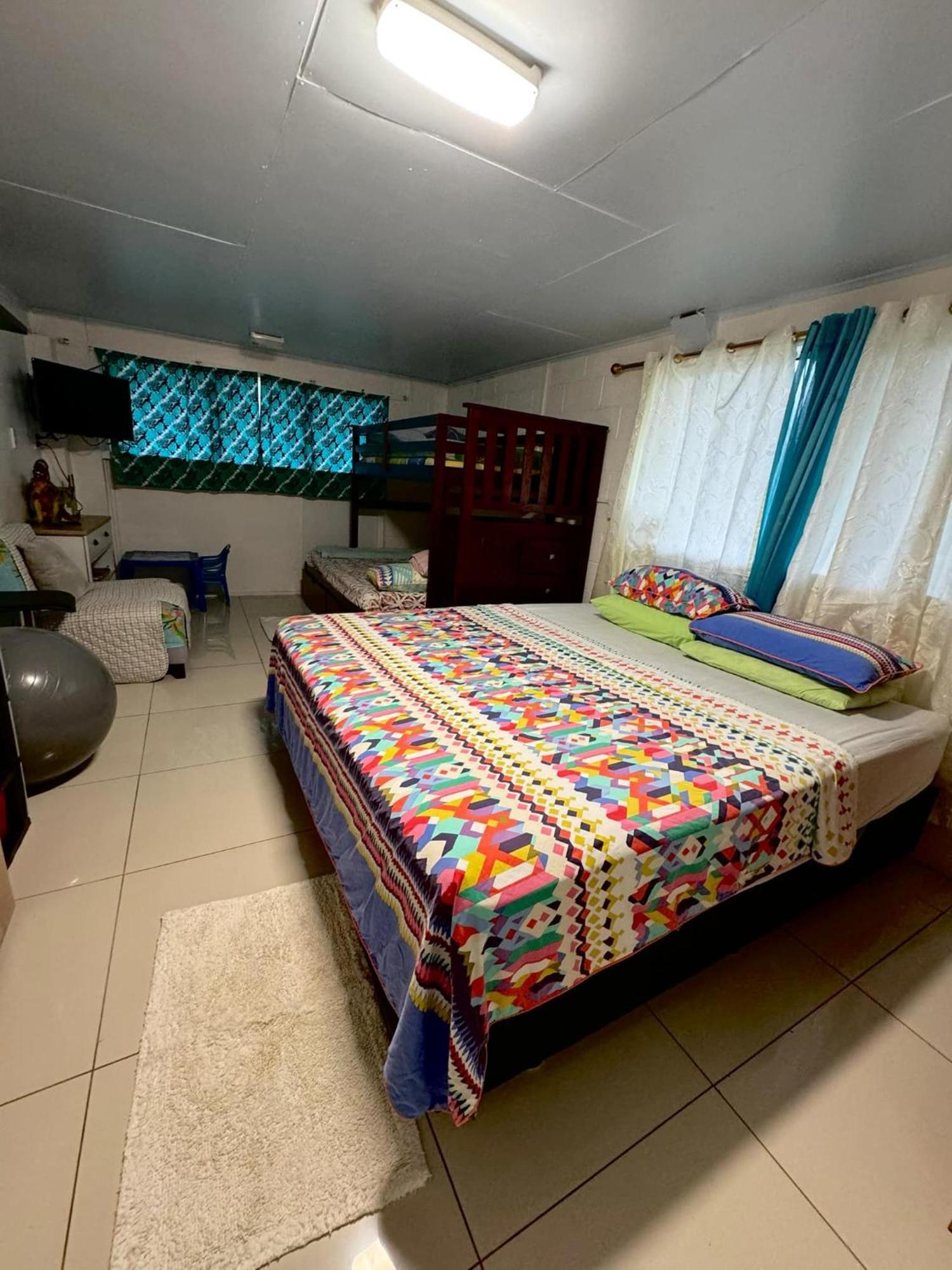 Mirimiri Spa Homestay Ngatangiia Exterior foto